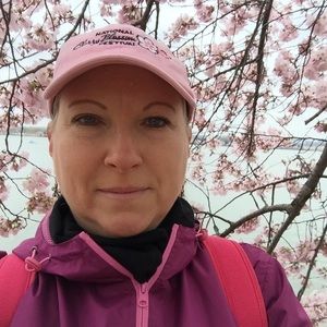 Meet your Posher, Christine